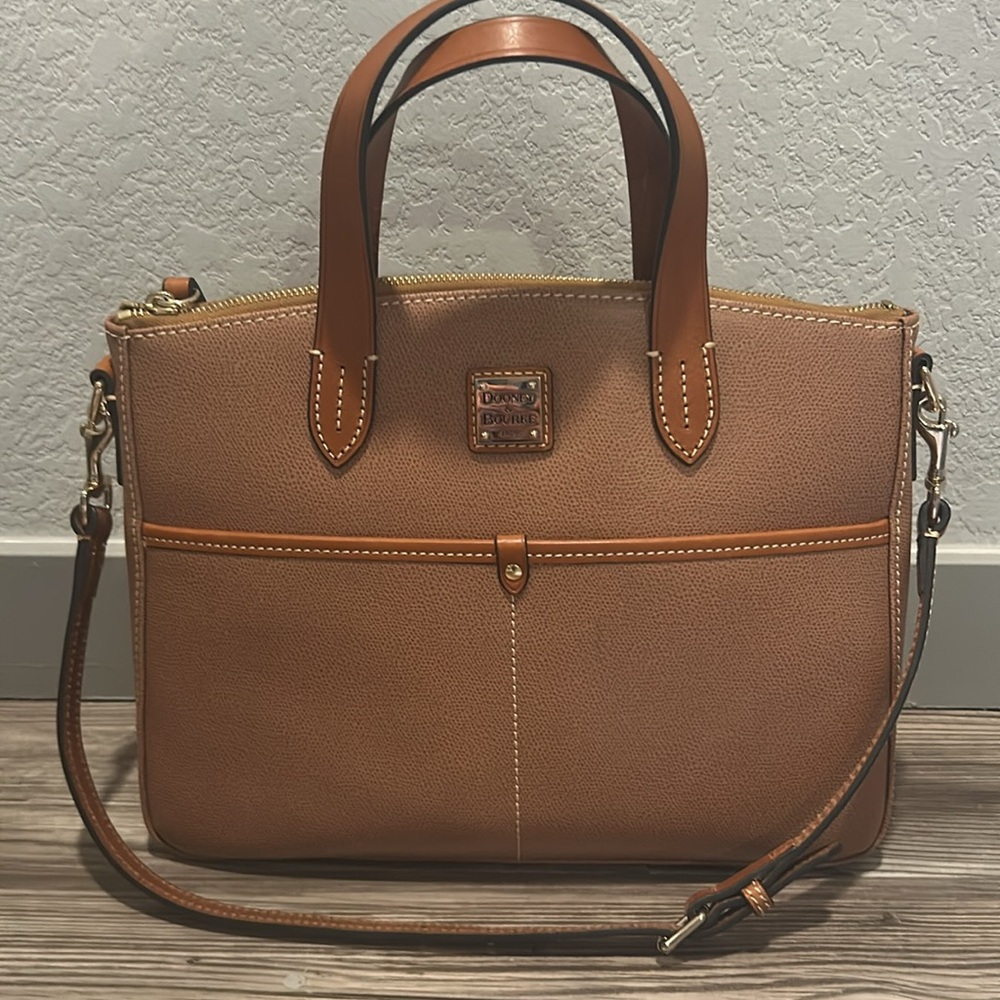 New Dooney & Bourke Pebble Grain Small Daniela Tan Satchel Gold Hardware Bag